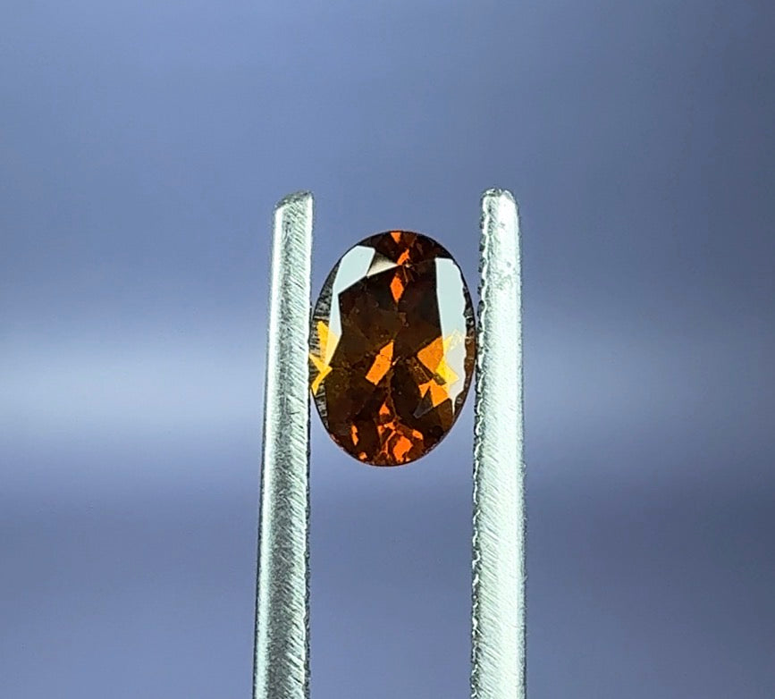 ‘Cinnamon’ Hessonite .9ct