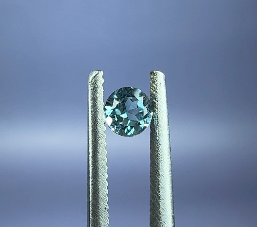 Sky Blue Topaz .24ct