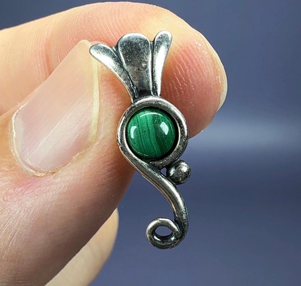 Auction Win: Malachite in Sterling Silver Pendant (vintage)