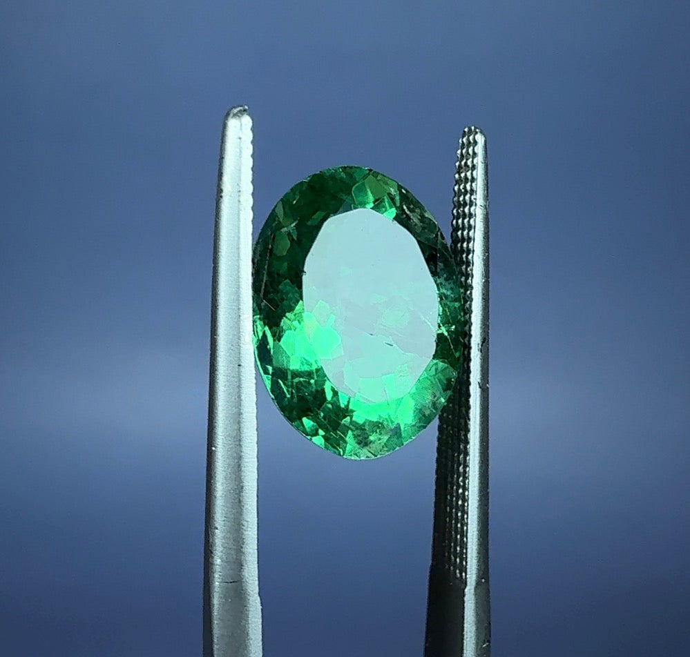 Auction Win: Pocket 42 Fluorite (daylight fluorescent & great color) 4.8ct
