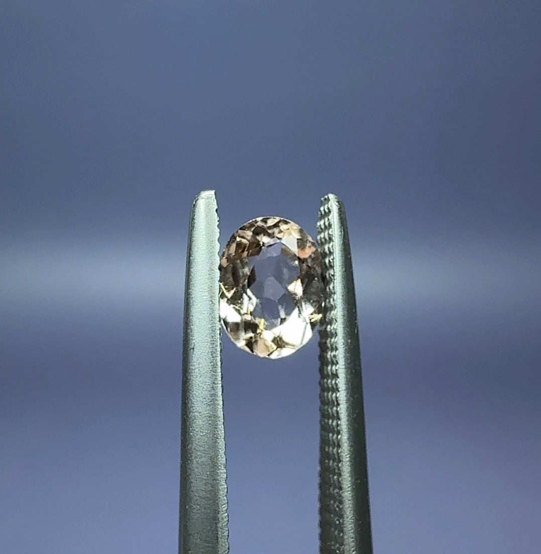 Auction Win: ‘Champagne’ Topaz .41ct