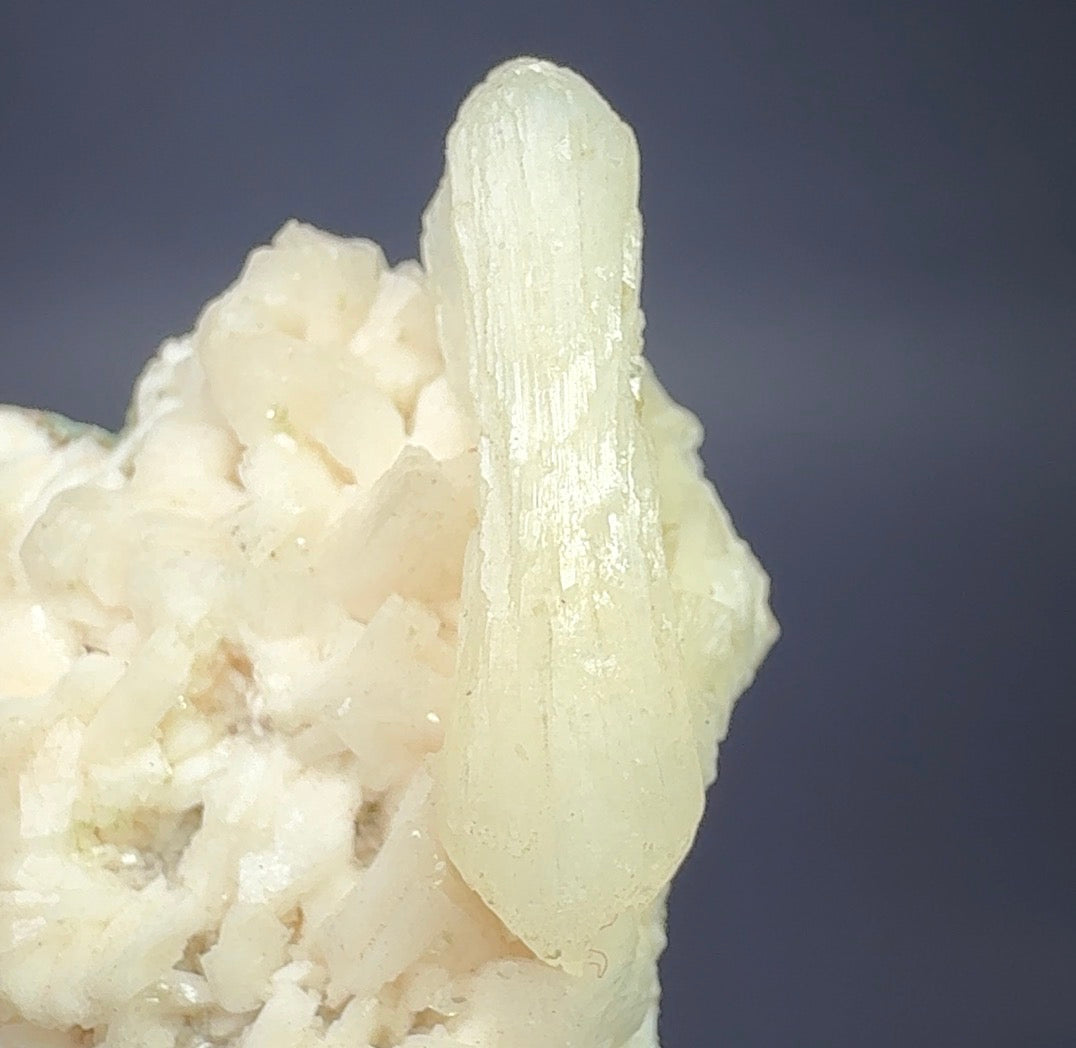 Auction Win: Stilbite on Heulandite