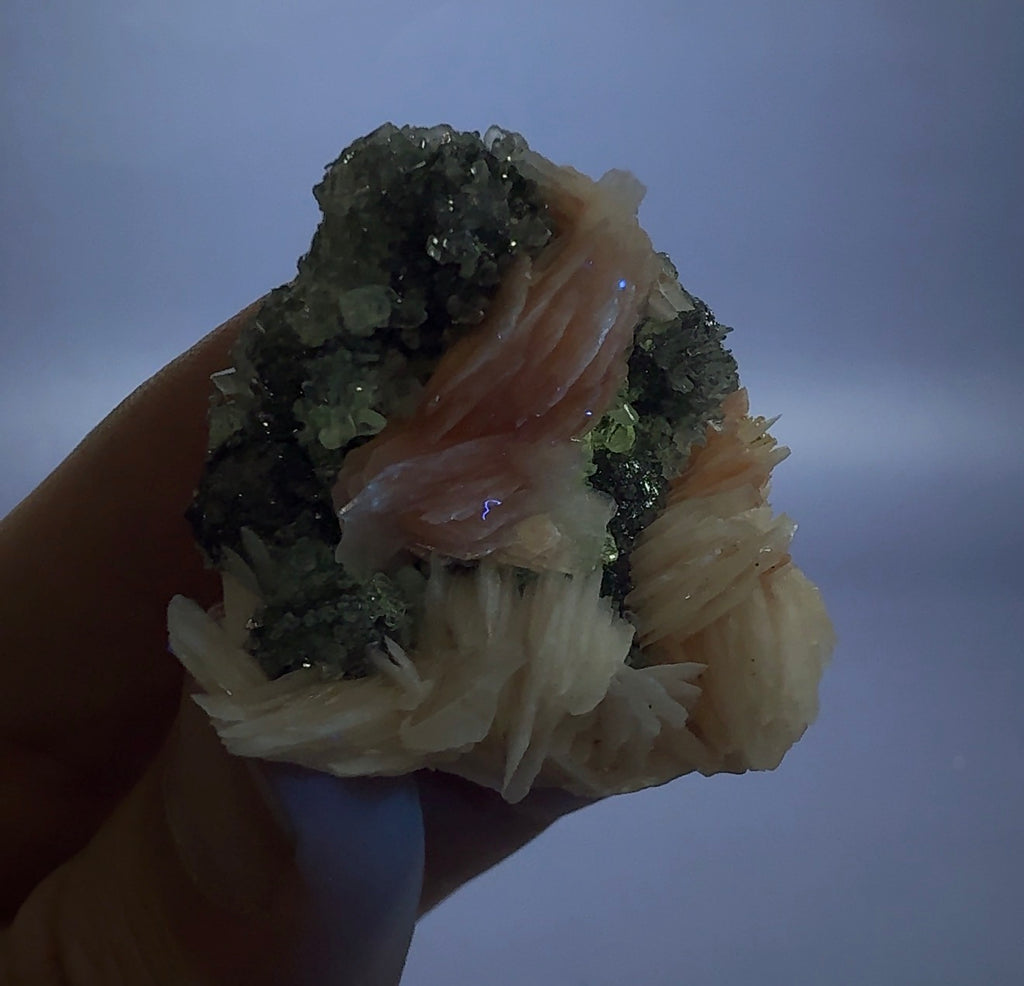 Baryte with Cerrusite on Galena