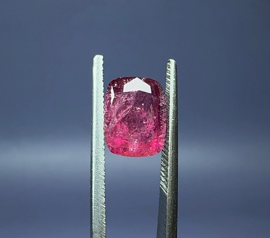 Rubellite (good color) 2.6ct