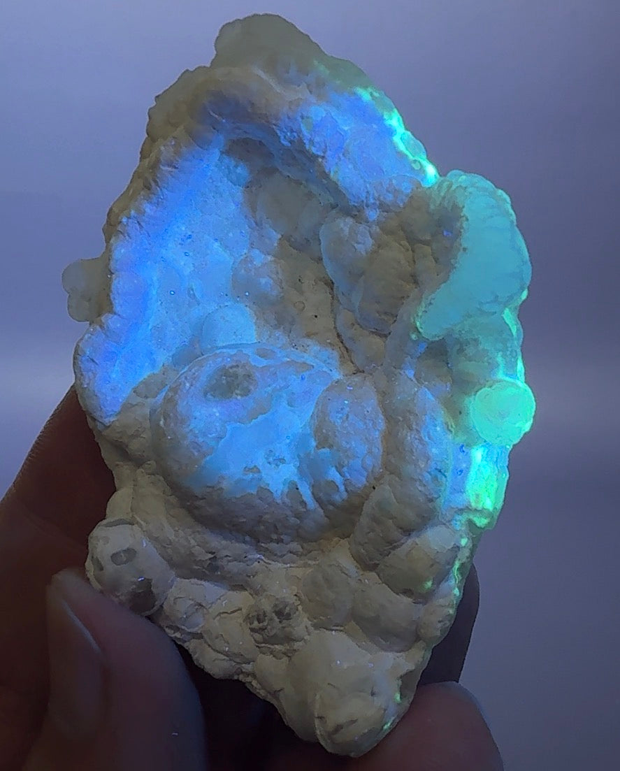 Auction Win: Chalcedony (fluorescent)