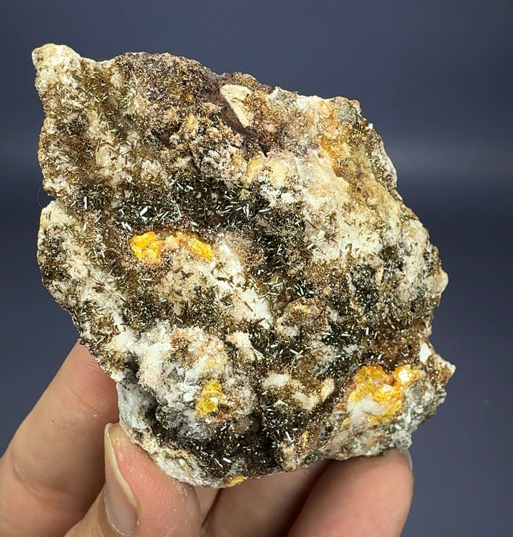 Auction Win: Endlichite with Mimetite