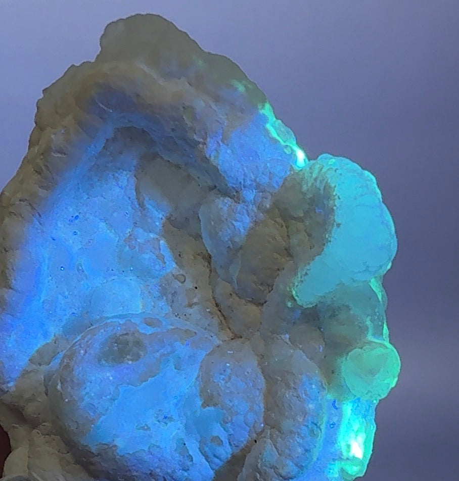 Auction Win: Chalcedony (fluorescent)