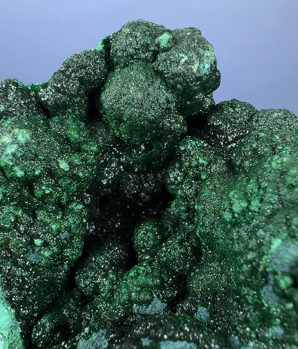 Libethenite and Malachite on Chrysocolla
