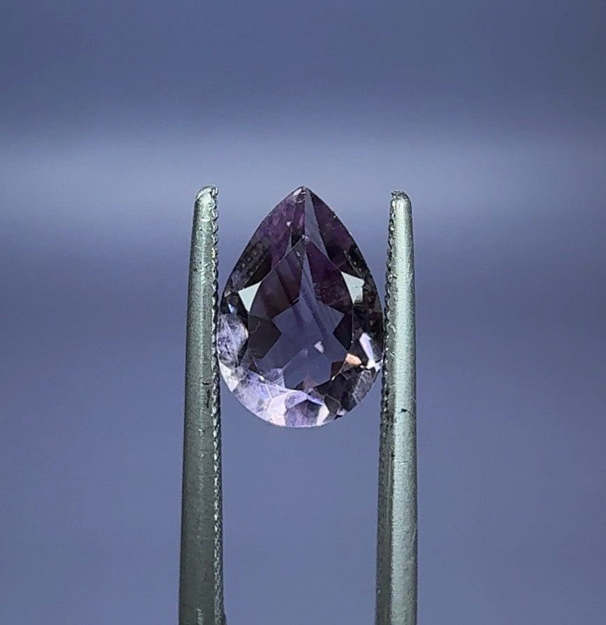 Auction Win: Amethyst (great phantoms!) 1.88ct