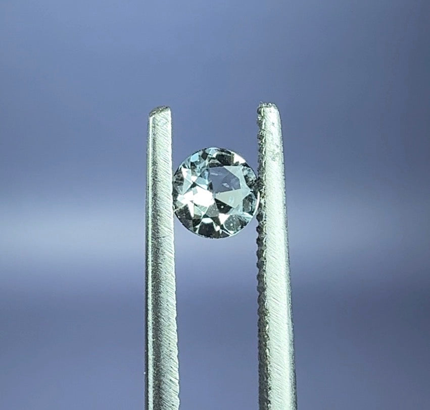 Aquamarine .32ct