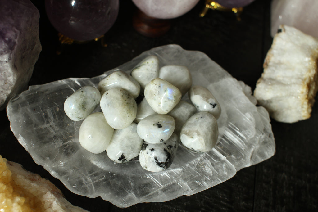 Moonstone Tumbled Stones