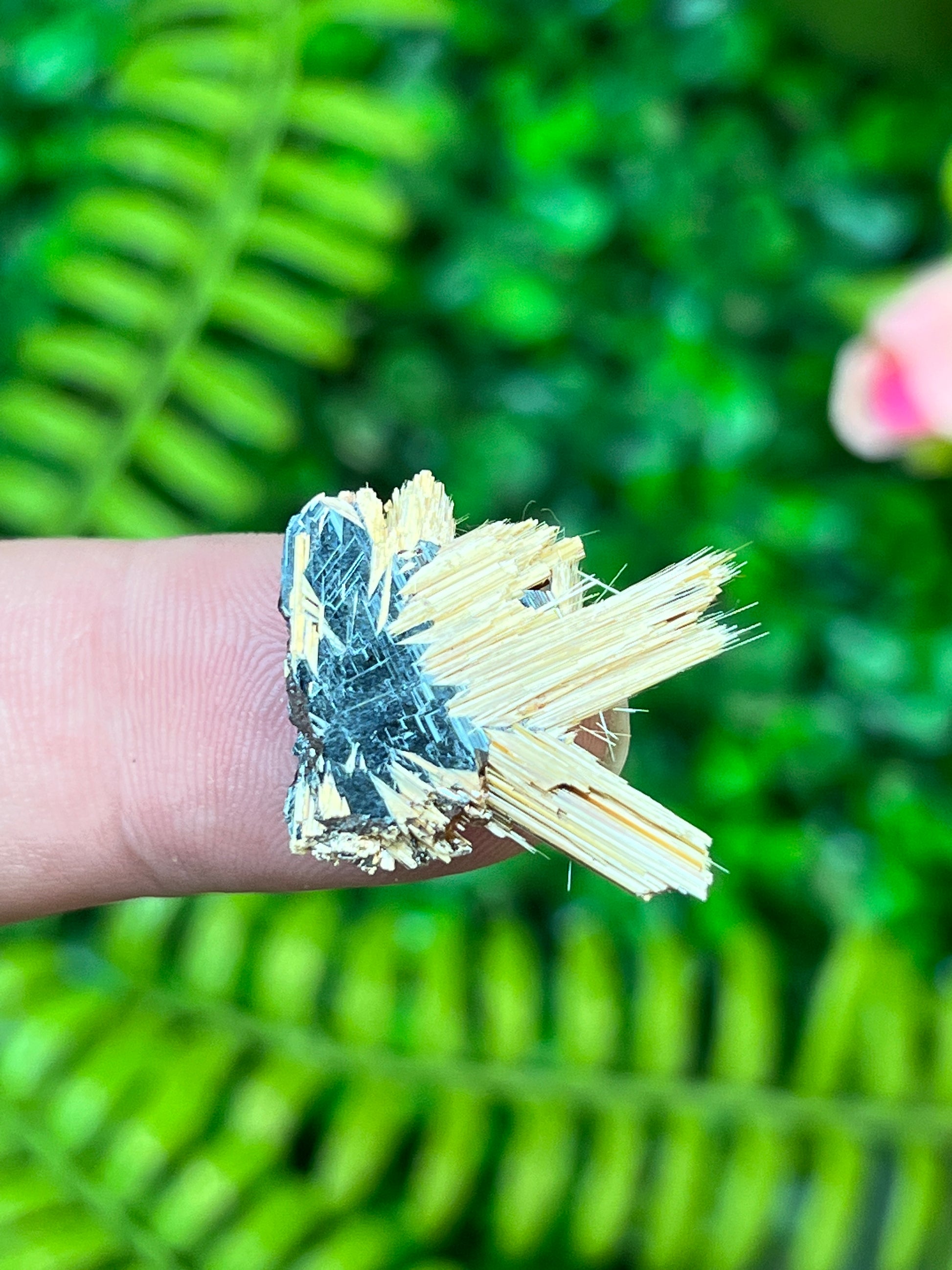Rutile on Hematite
